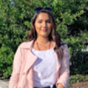 Meet your Posher, Pari